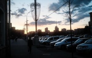 Для промисловості 7 квітня діятимуть графіки відключень світла новини LB.ua