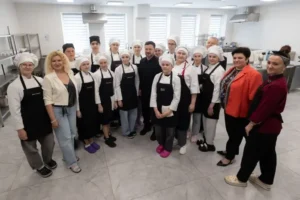 Зеленський зустрівся зі студентами профколеджу у Рівному