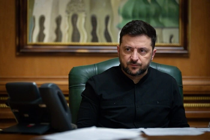 Чи буде перемир’я на 9 травня? Зеленський відреагував на удари РФ