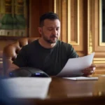 Зеленський ввів санкції проти російських мобільних операторів та інтернет-провайдерів